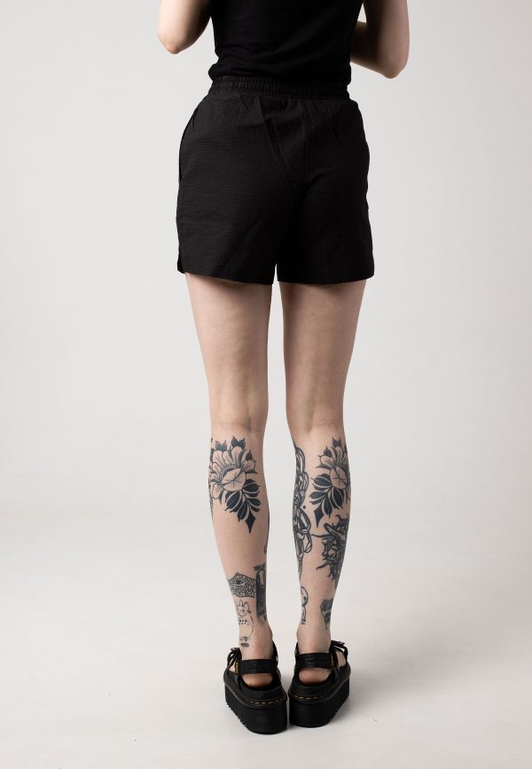 Urban Classics - Ladies Seersucker Black - Shorts Supply